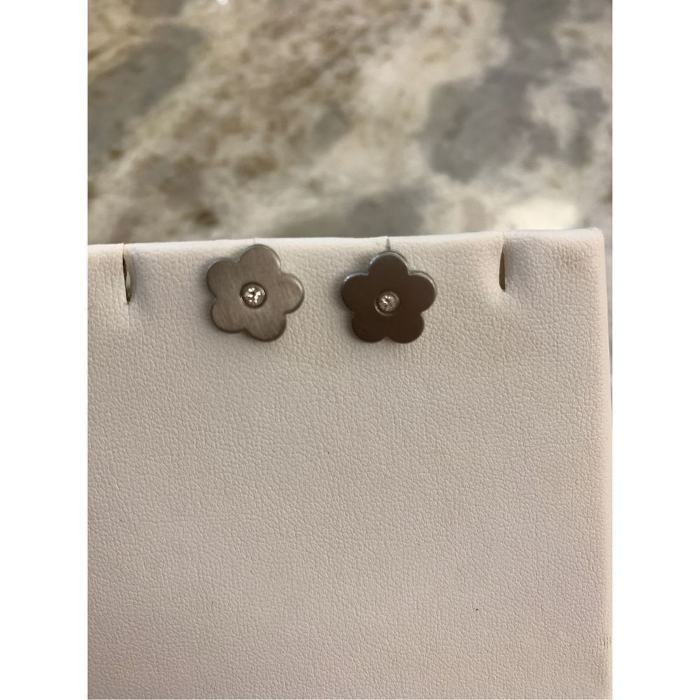 Silver Flower Earrings #garden